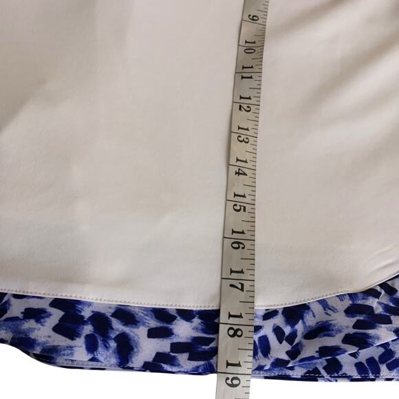 Chico's Skort NWT Women's Size 4 (20) Neema UPF Skort Printed Artsy Hem Leisure - Picture 7 of 7